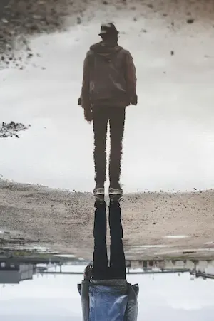 Self-Connection Visual